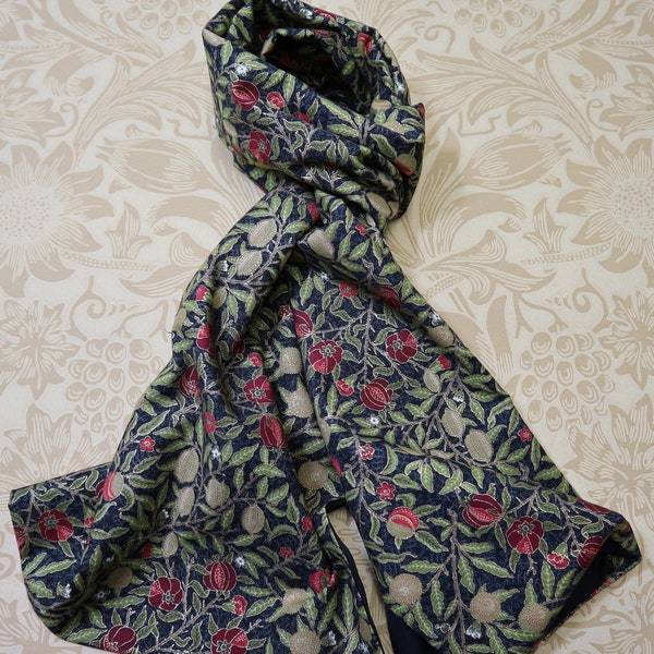 William Morris Fruit Forrado bufanda negro