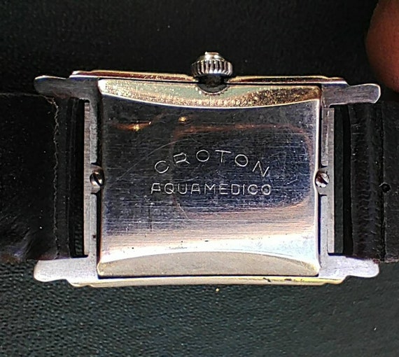 croton running store