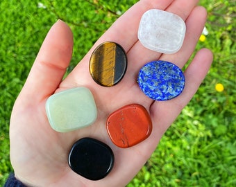 Healing palm crystal, worry stone, natural gemstone, healing crystal, relaxing gift, rose quartz, pocket crystal, anxiety crystal, Rieki