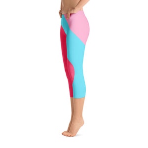 Bubblegum Wall Leggings - Disney World Epcot Bubblegum Wall Yoga Leggings