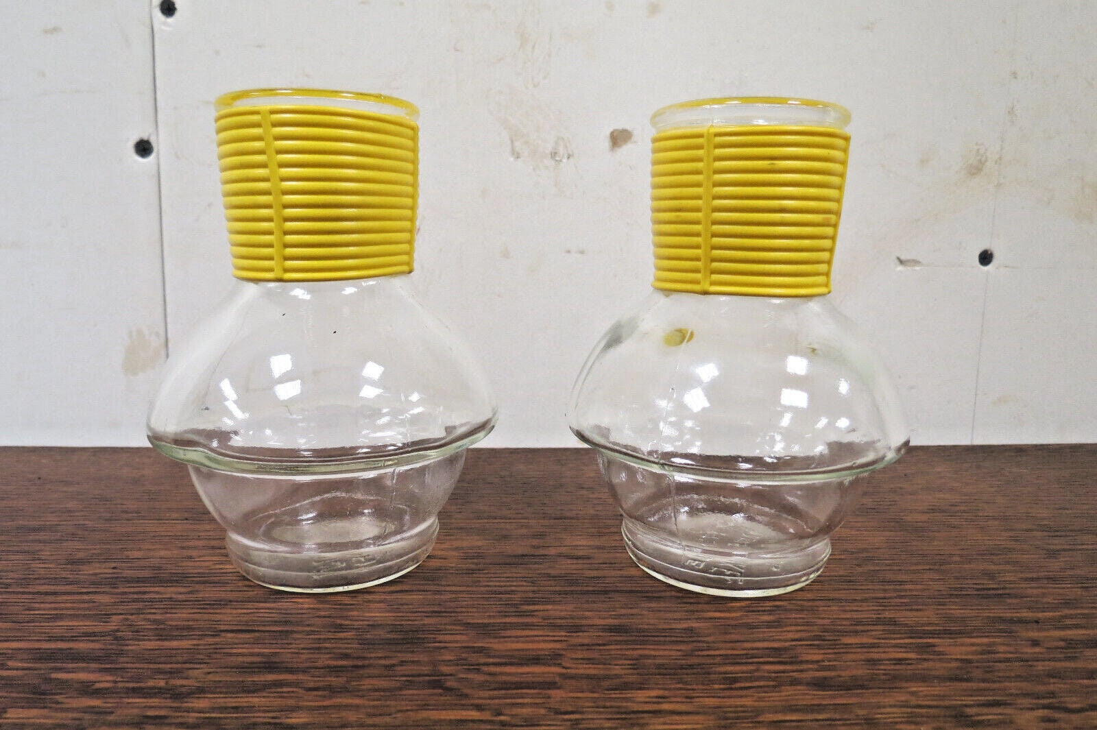 【GLASSBAKE】Hottle【McKEE】 2 Vintage Mckee Hottle Glasbake Clear Glass Bottles With Yellow