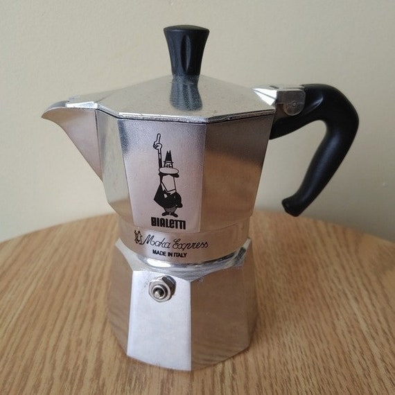 Bialetti Moka Pot Express Expresso Stovetop Espresso Maker Coffee Pot 2 Cup