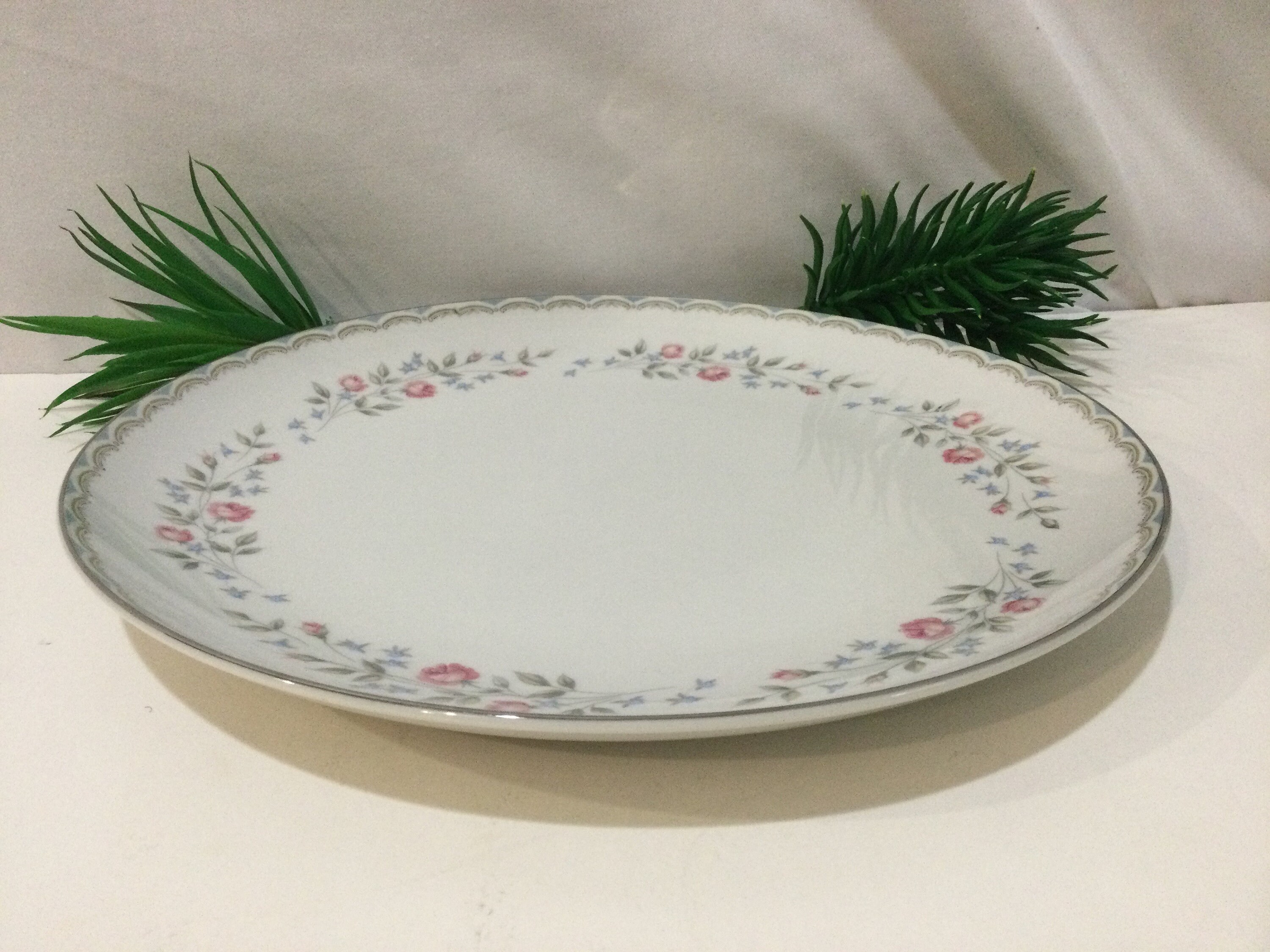 Fine China Rose China Japan 45/142 Colebrook round Platter Tray 12” inches diameter