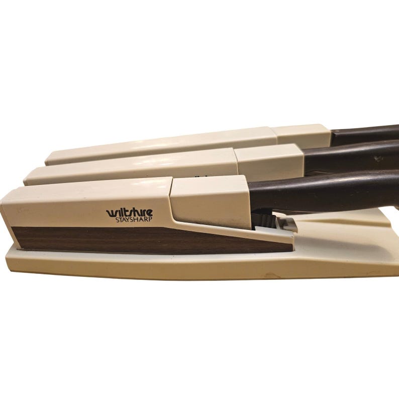 Vintage Wiltshire Staysharp 3 Piece Knife Set Self Sharpening Wall Mount Cream image 2