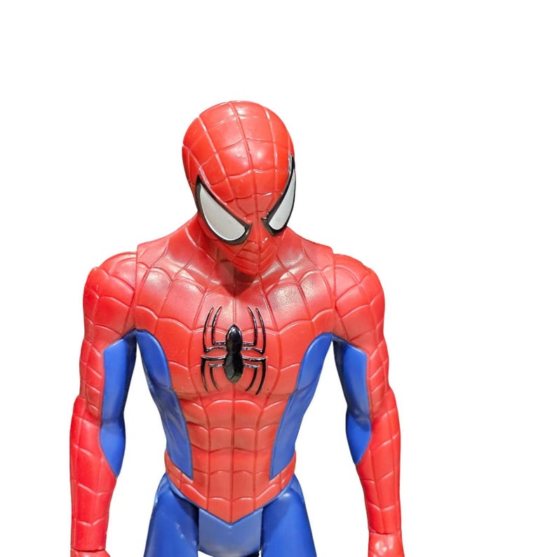 Hasbro Marvel Spider-Man Titan Hero Series 12 inch Action Figure E7333 2021 image 4