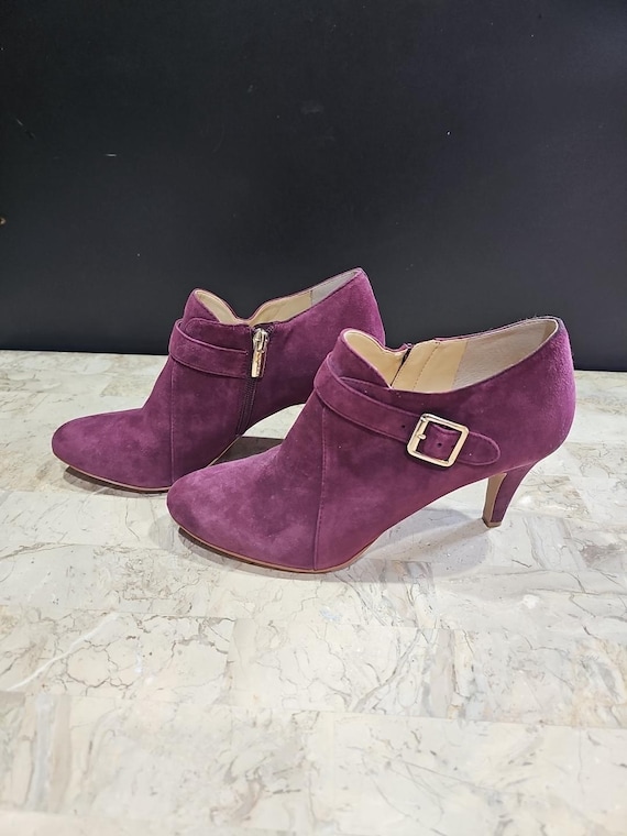 Vince Camuto Ankle Booties Heels Burgundy Leather Suede Zip Size - Main Image
