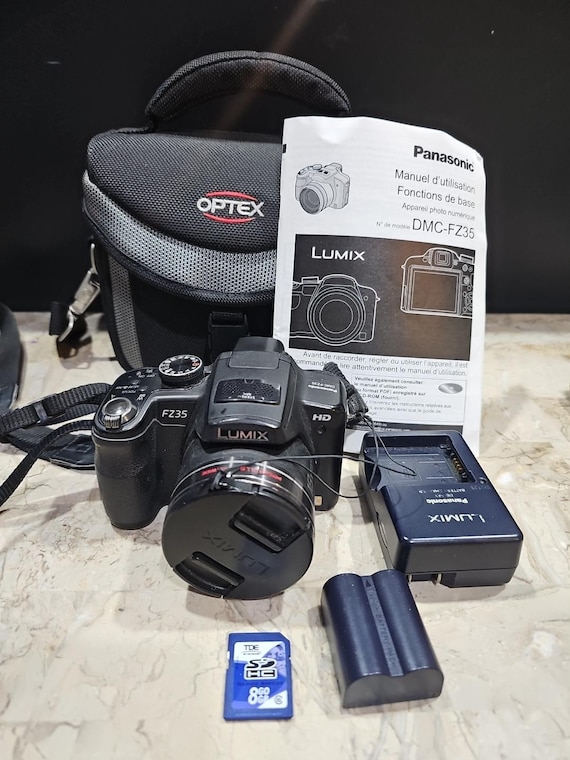 Panasonic Model Lumix DMC-FZ35 12.1MP 18x Digital Camera W