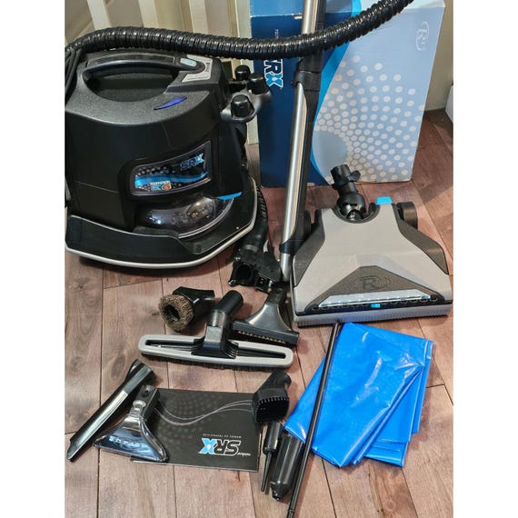 Rainbow SRX Water Filtration Vacuum Cleaner System Black Bagless