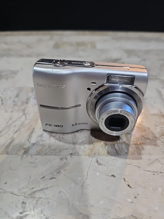 For Parts Olympus FE 180/6.0 Megapixel Digital Camera, Cracked