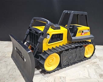 Tonka 952 Yellow Die Cast Metal Bulldozer Toy Truck Front Loader