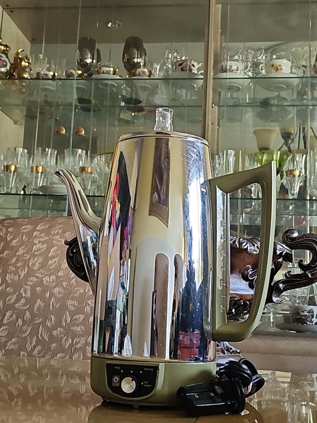 RARE Vintage Avacado Green General Electric (GE) Coffee Percolator