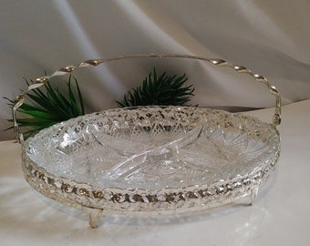 A vintage French hors d'oeuvres crystal/cut glass