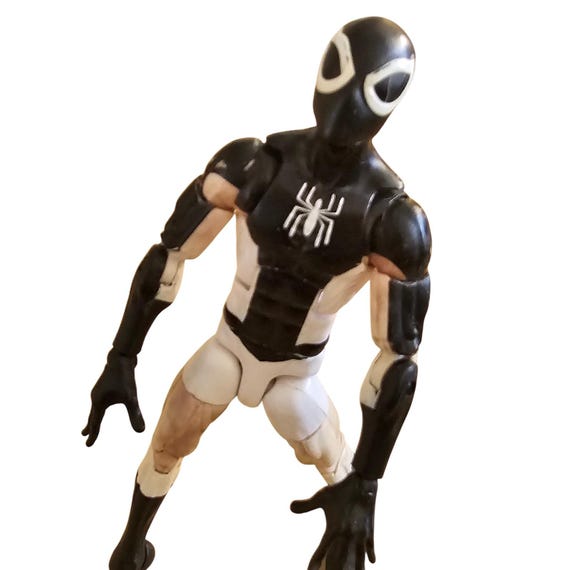 Marvel Legends Future Foundation Spider-man Action Figure Black