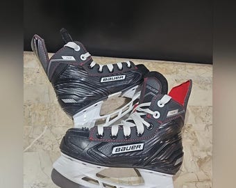 Bauer NS Lightspeed Pro II Ice Hockey Skates  Size 13Y Black Red White