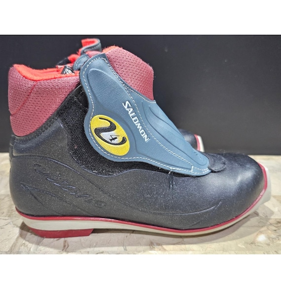 cross country ski boots salomon womens Salomon PILOT Cross Country Ski Boots Womens Red Black Size 5
