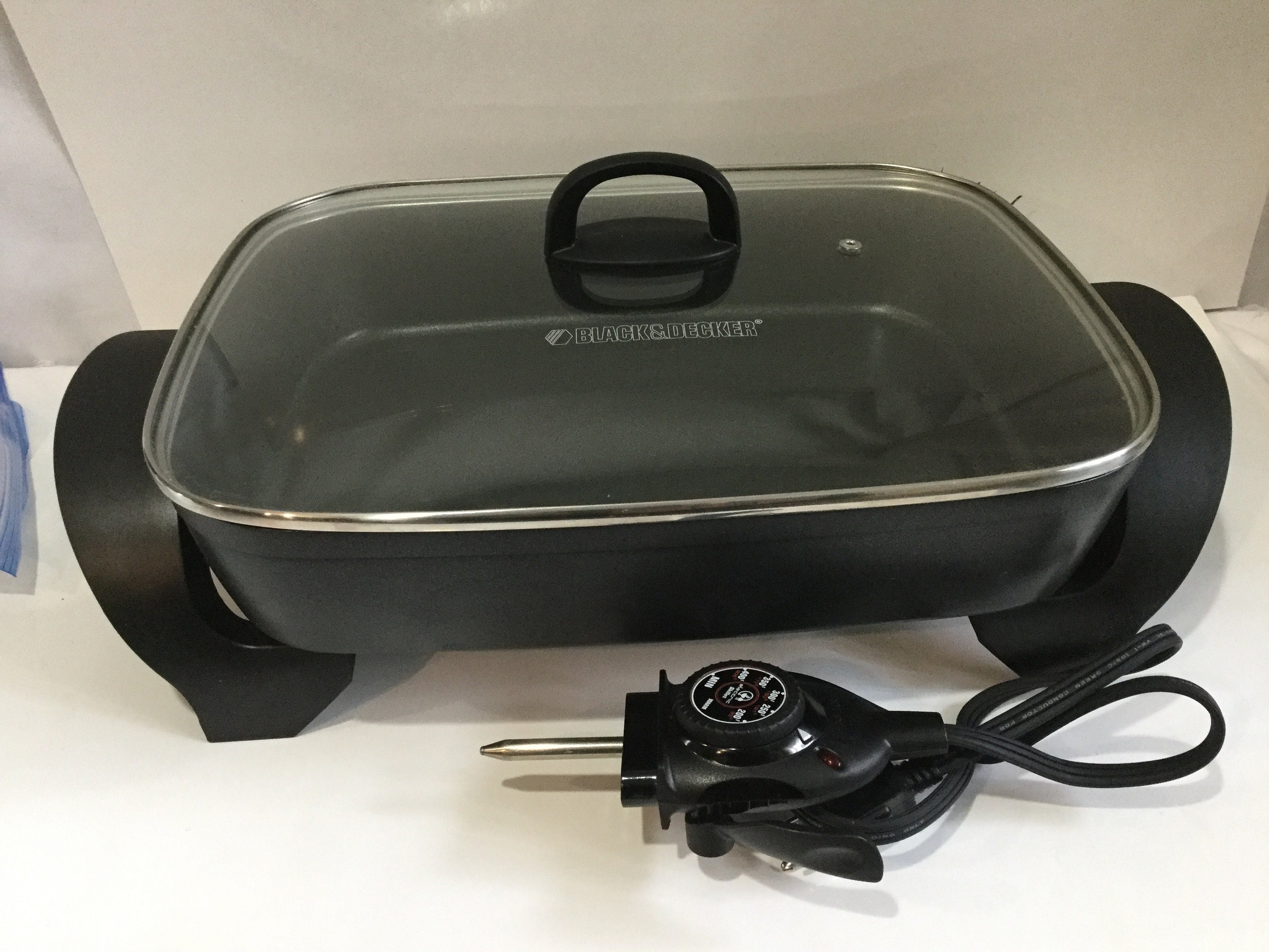 Black & Decker SKG100 Electric Skillet Black 12 X 15 