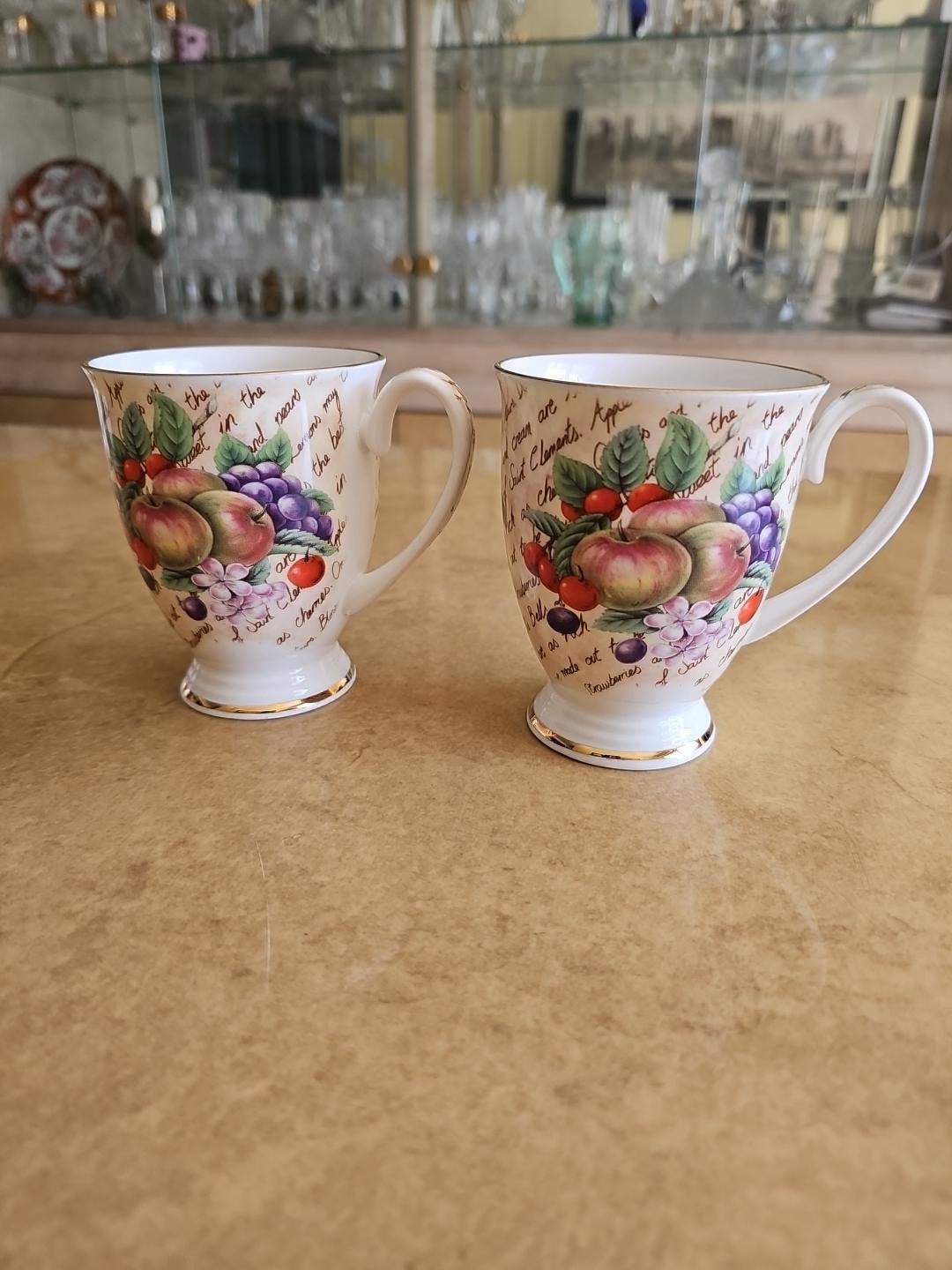 工芸品 ENGLISH FINE BONE CHINA il_1080xN.6323762776_i1ru.jpg
