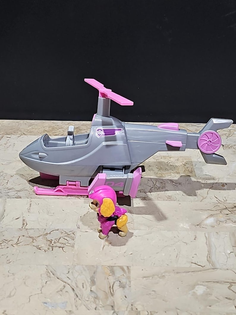 Paw Patrol, Skye’s Helicopter Vehicle Collectible Figure With Pilot - Etsy