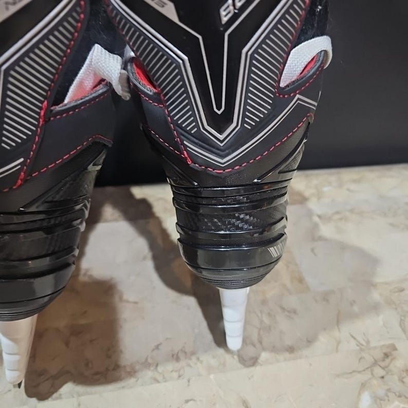 Bauer NS Lightspeed Pro II Ice Hockey Skates Size 13Y Black Red White ...