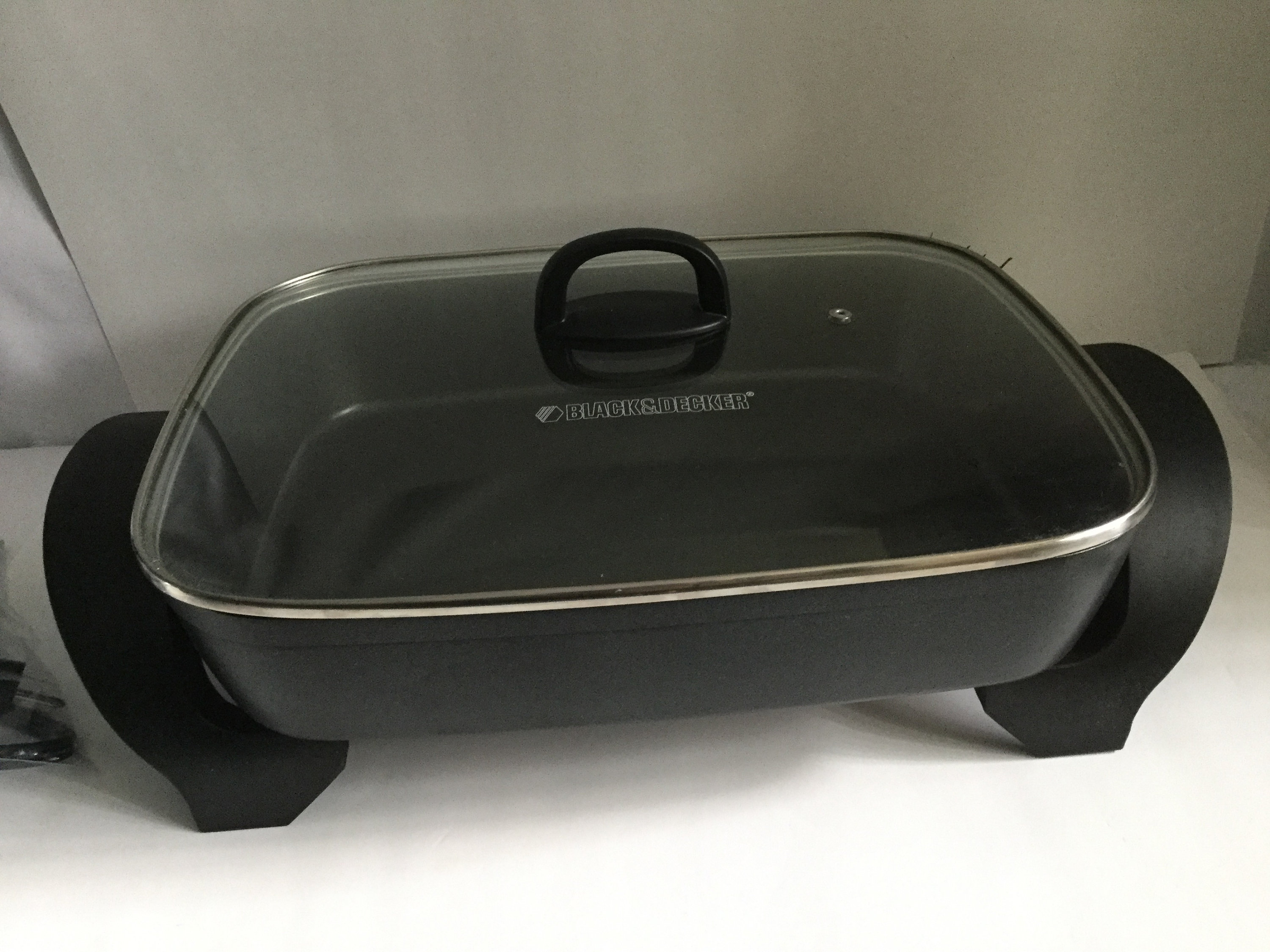 Ge Electric Skillet for sale Only 2 left at 75