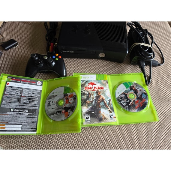 Microsoft Xbox 360 S 320GB Console Bundle Black Model 1439 NHL 13