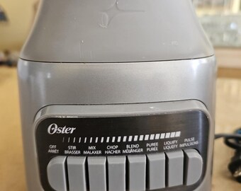 Oster Pulverizing 800 Watts 6 Cup Power Blender in Gray With High