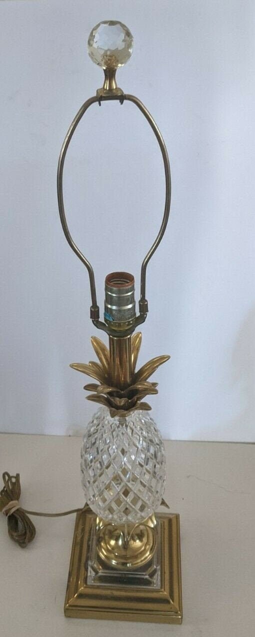 Vintage Quoizel Brass Crystal Pineapple Table Lamp 