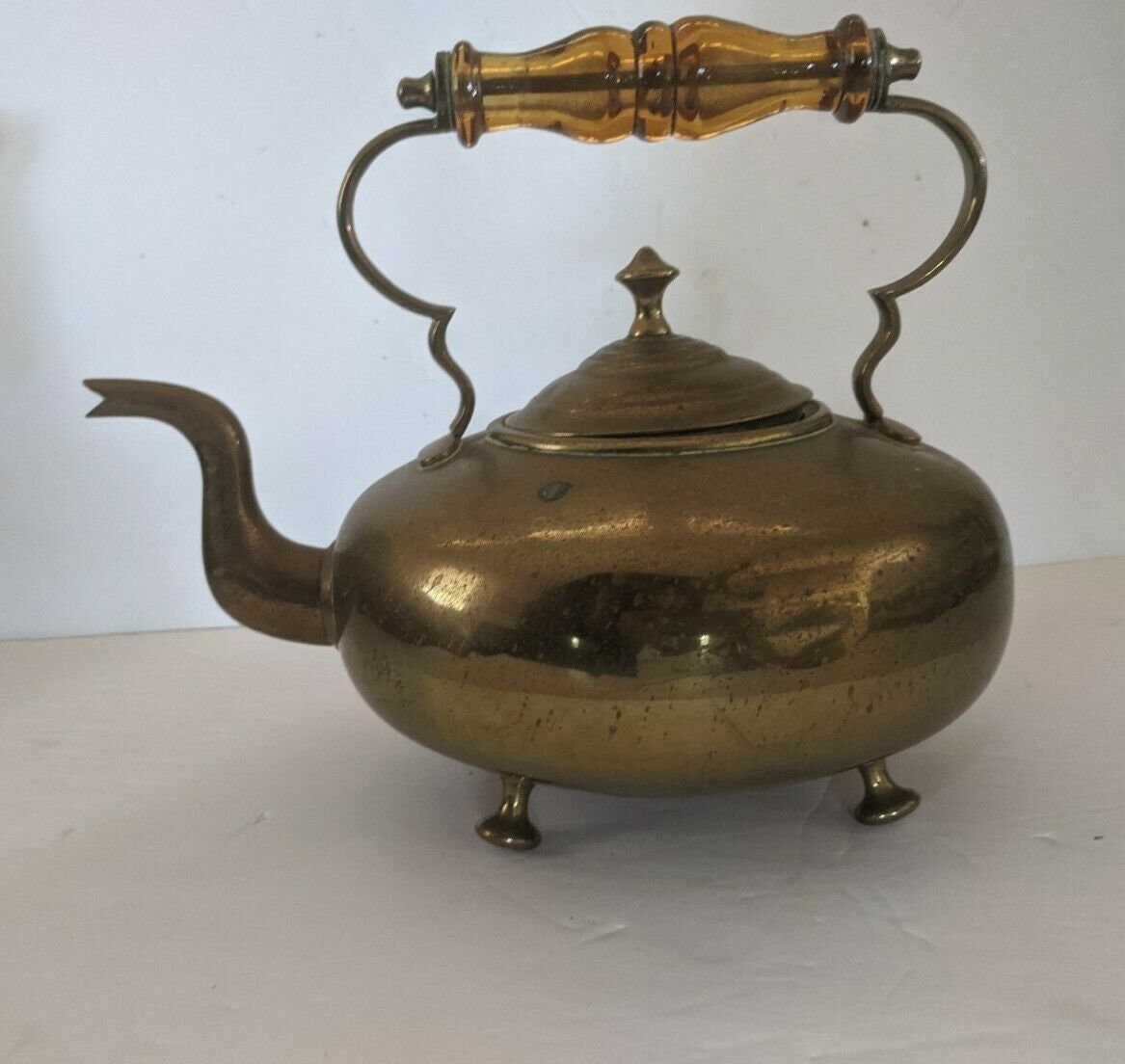 Antique Brass Footed Tea Kettle Amber Glass Handle Angleterre Etsy France