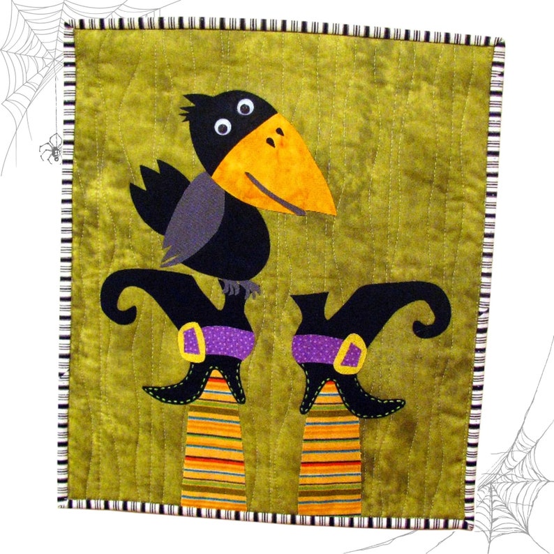 WITCHY BOOTS HALLOWEEN Mini Quilt Pattern image 1