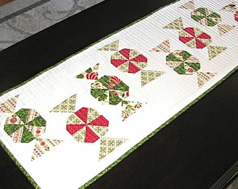 CANDY CAROUSEL Christmas Quilted Table Runner Pattern