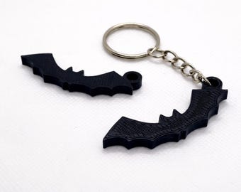 Bat Keychain, 3D Printed Bat Keychain, Gothic Keychain, Halloween Keychain, Spooky Keyring, Cute Bat Gift, Goth Accessories, Black Bat Charm