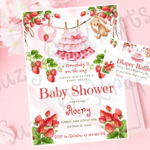 Personalisierte Beere niedlich Strohbaby Babypartyeinladung und Windel Verlosungskarte, Erdbeere rot rosa Obst Event Party | DIGITALER DOWNLOAD