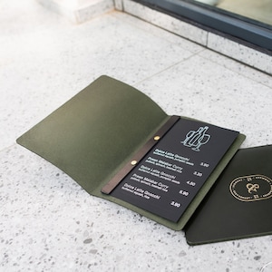 Couverture de menu en cuir personnalisée | Porte-menus de restaurant | Porte-menus avec logo | Couverture de menu design | Menu du bar en cuir | Dossier de la carte des vins | Pochette de menu