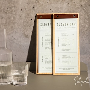 Drewniany uchwyt na menu, spersonalizowana tablica menu, jednostronicowe menu restauracji, spersonalizowane menu kawiarni i baru, menu do schowka, drewniane menu napojów, menu koktajlowe