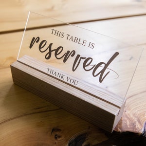 Gereserveerde tafelborden, kaarthouders cafétafel, tafelnummerhouders restaurant, op maat gemaakte gereserveerde borden voor bruiloft, acryl tafelnummers