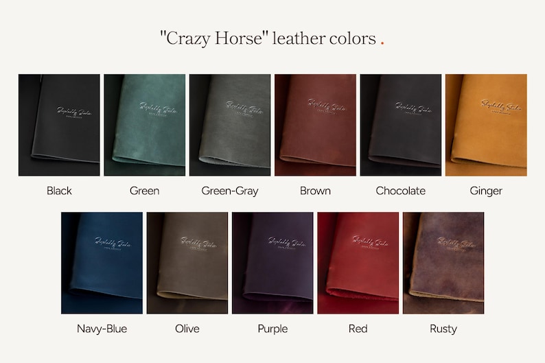K&ouml;nnte beinhalten: Eine Farbkarte mit "Crazy Horse" Leder in verschiedenen Farbt&ouml;nen. Das Bild zeigt Muster in Schwarz, Gr&uuml;n, Graugr&uuml;n, Braun, Schokolade, Ingwer, Marineblau, Olive, Lila, Rot und Rost. Jedes Muster hat ein gepr&auml;gtes Logo.