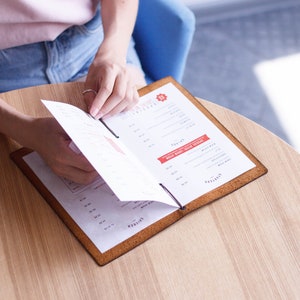 menu booklet, cocktail menu, double fold menu, menu case, menu sleeves, menu a4 a5 8.5x11, wine list menu, drink menu, shopdaddy-studio cafe bar restaurant accessories, wholesale discounts, fast shipping, customization with your logo