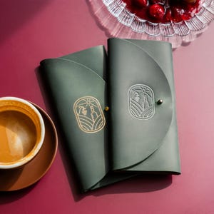 Custom Leather Check Presenter: Restaurant Guest Bill Holder with Debossed Logo