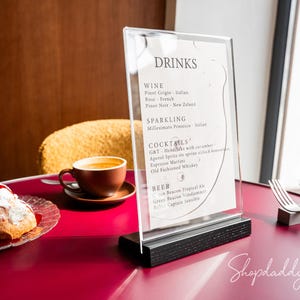 Portamenús acrílico para bares, cafeterías y restaurantes: expositor de plástico personalizado para menús de cócteles y carpas de mesa para bodas.