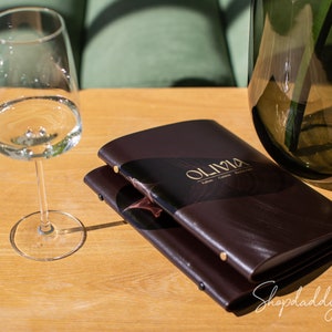 Leder Menü Cover, Restaurant Menü Cover, Menü Halter, Leder Menü mit Sleeves, Cafe Bar Personalisiertes Menü Buch, Custom Menü Ordner