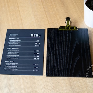 Portamenús de madera: portamenús personalizado para restaurantes, restaurantes, bares, cafeterías, pubs, etc.