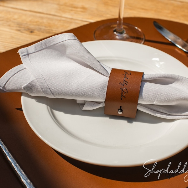 Leather Napkin Ring, Set of 20, Monogrammed Leather Napkin Holder, Leather Napkin Band, Table Decor, Personalized Wedding Table Napkin Ring