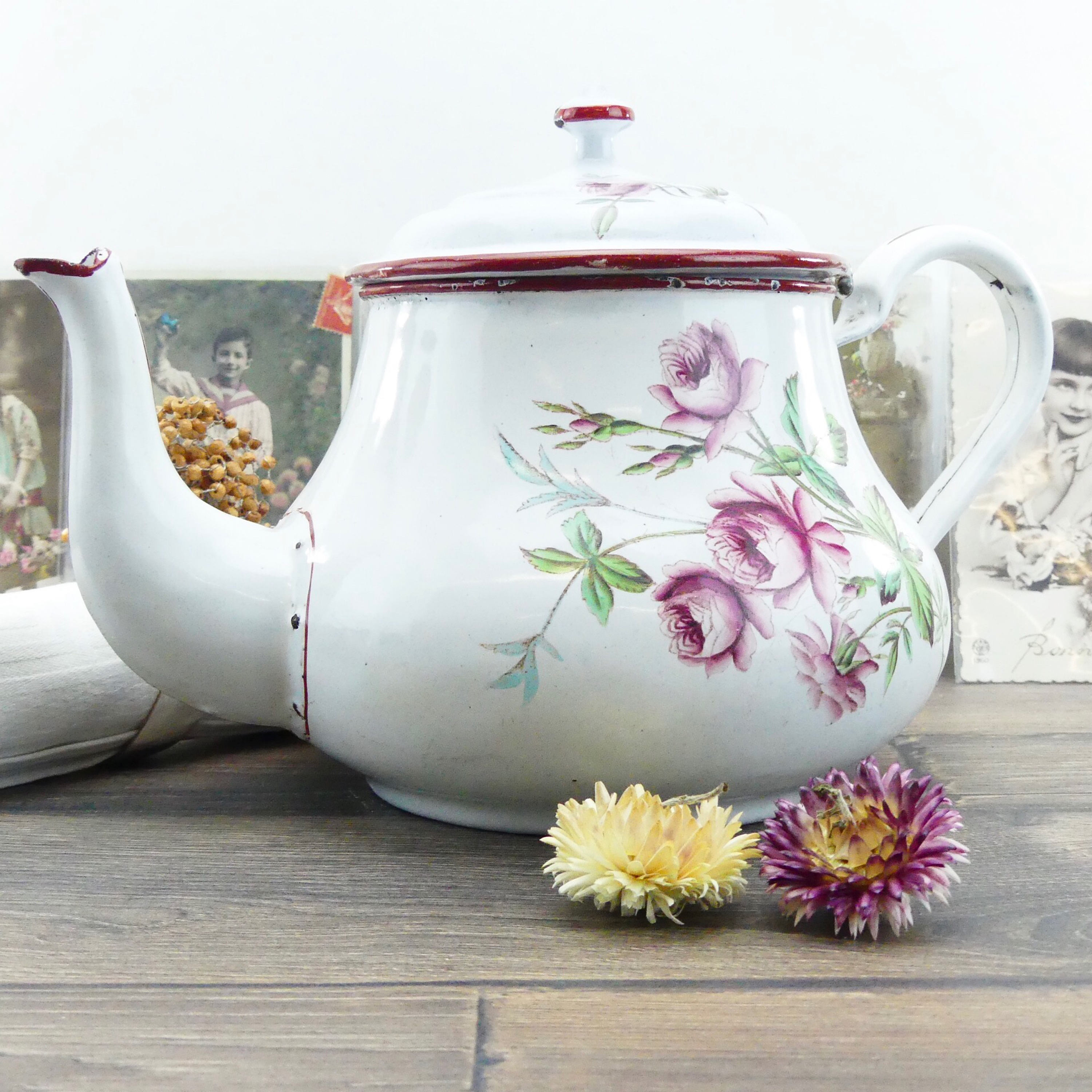 enamel-tea-pot-antique-tea-pot-flowers-shabby-chic-kitchen