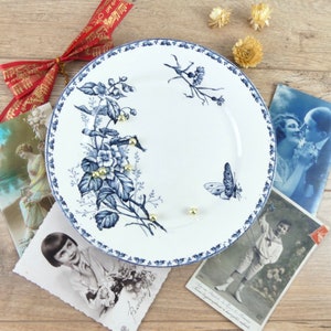 Assiette 19e siècle Sarreguemines Carmen avec décor de papillons, assiette française à décor de fleurs de campagne image 1