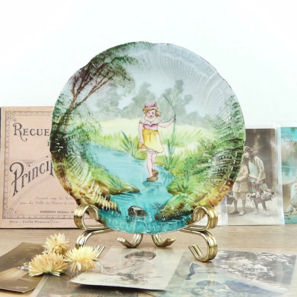 Plate decoration little girl, colorful old plate landscape with girl, vintage wall plate