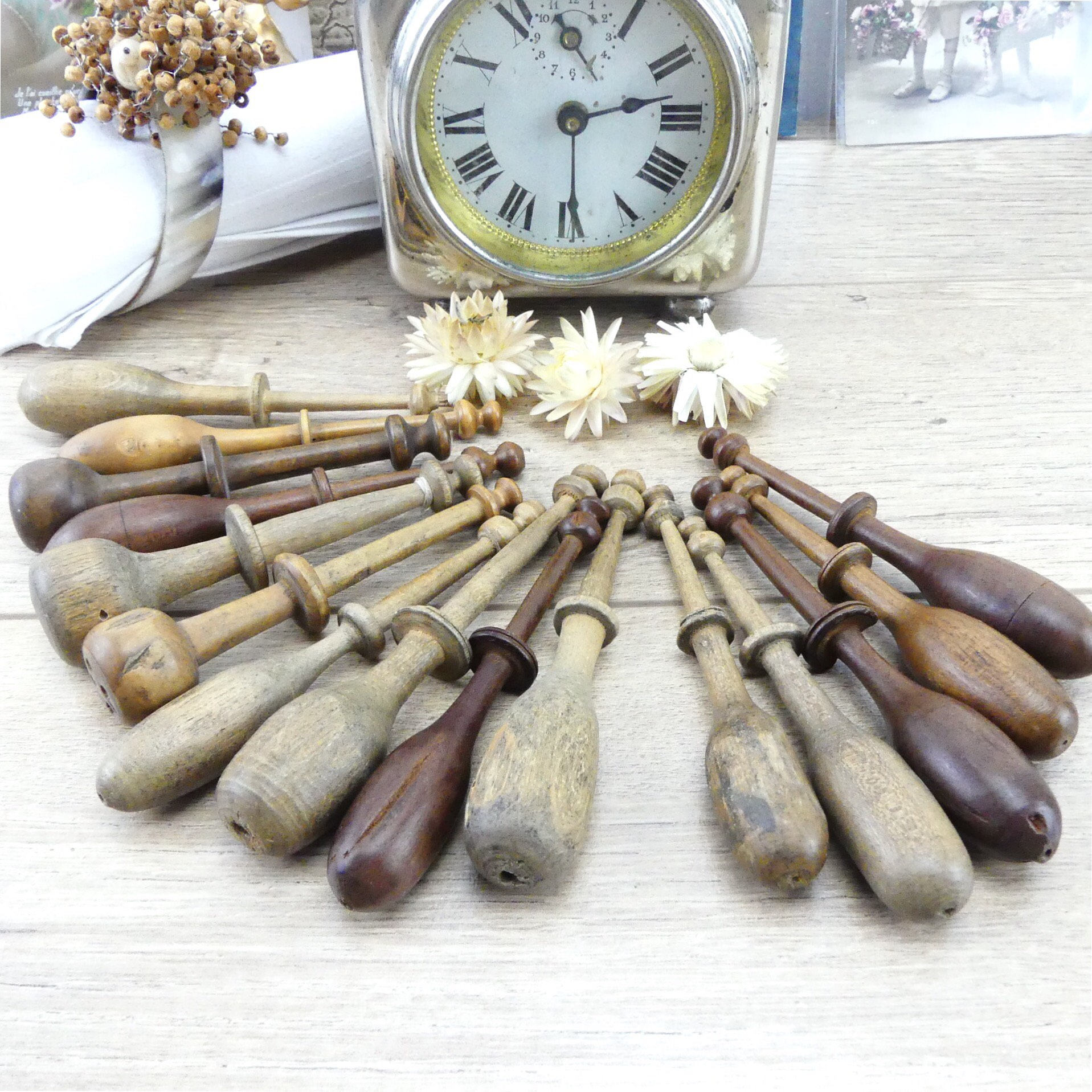 Bobbin of cotton spindle loom cotton reels reels loom spindle wooden hand loom