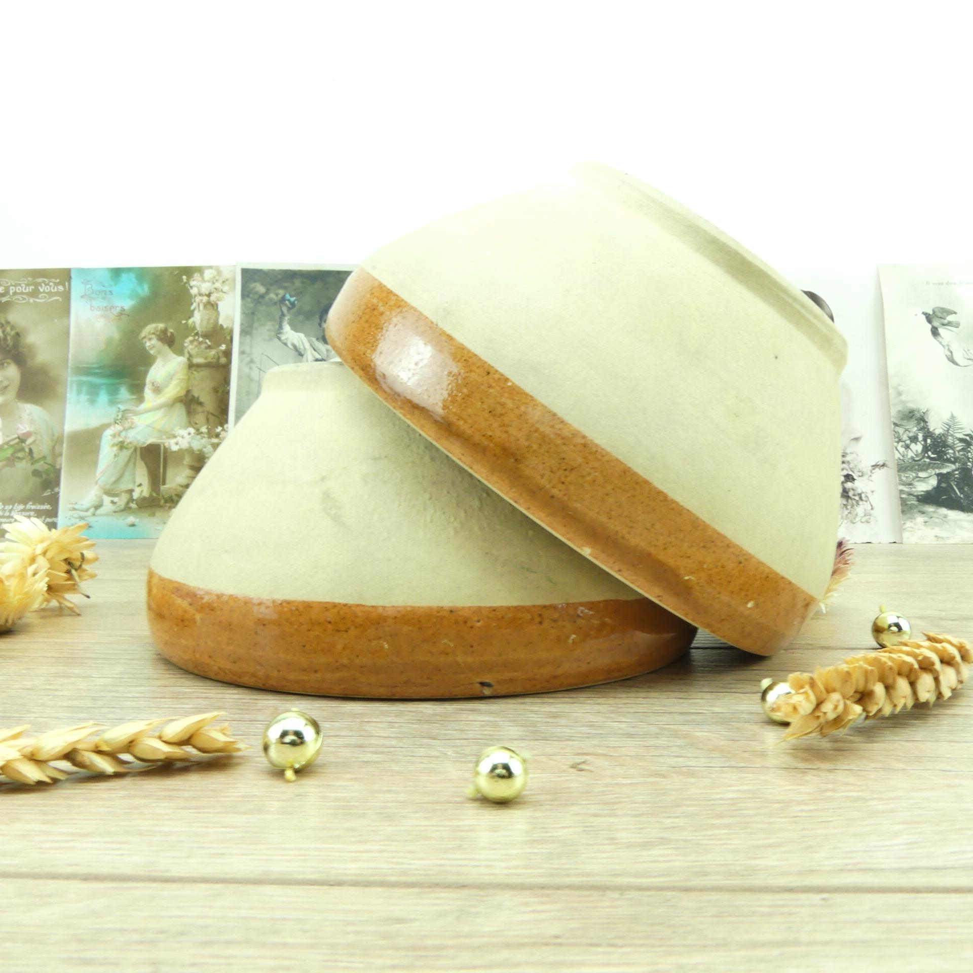 1950年代のアンティークなストーンウェアのミキシングボウル、小さな