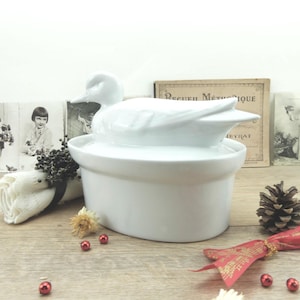 French terrine casserole dish with duck decor, French Apilco porcelain terrine mold, large vintage terrine dish, vintage casserole