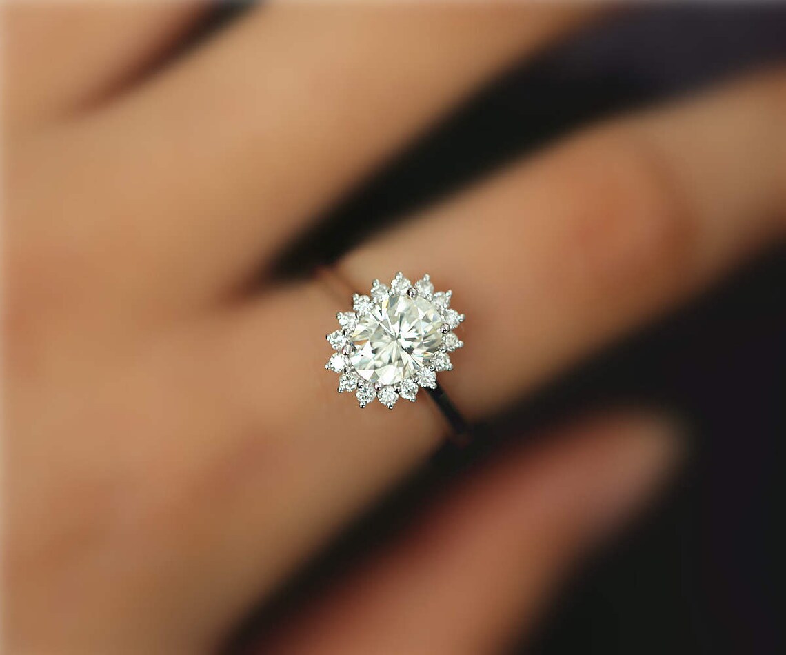 6x8mm Charles & Colvard Oval Forever Classic Moissanite Wedding Ring ...