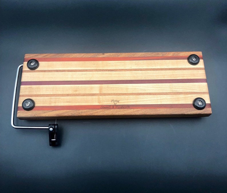 Cheeseboard made from Mesquite Padauk and Purpleheart wood! Maple